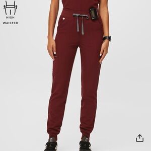 Figs Women's Burgundy high waisted  Joggers SMALL TALL